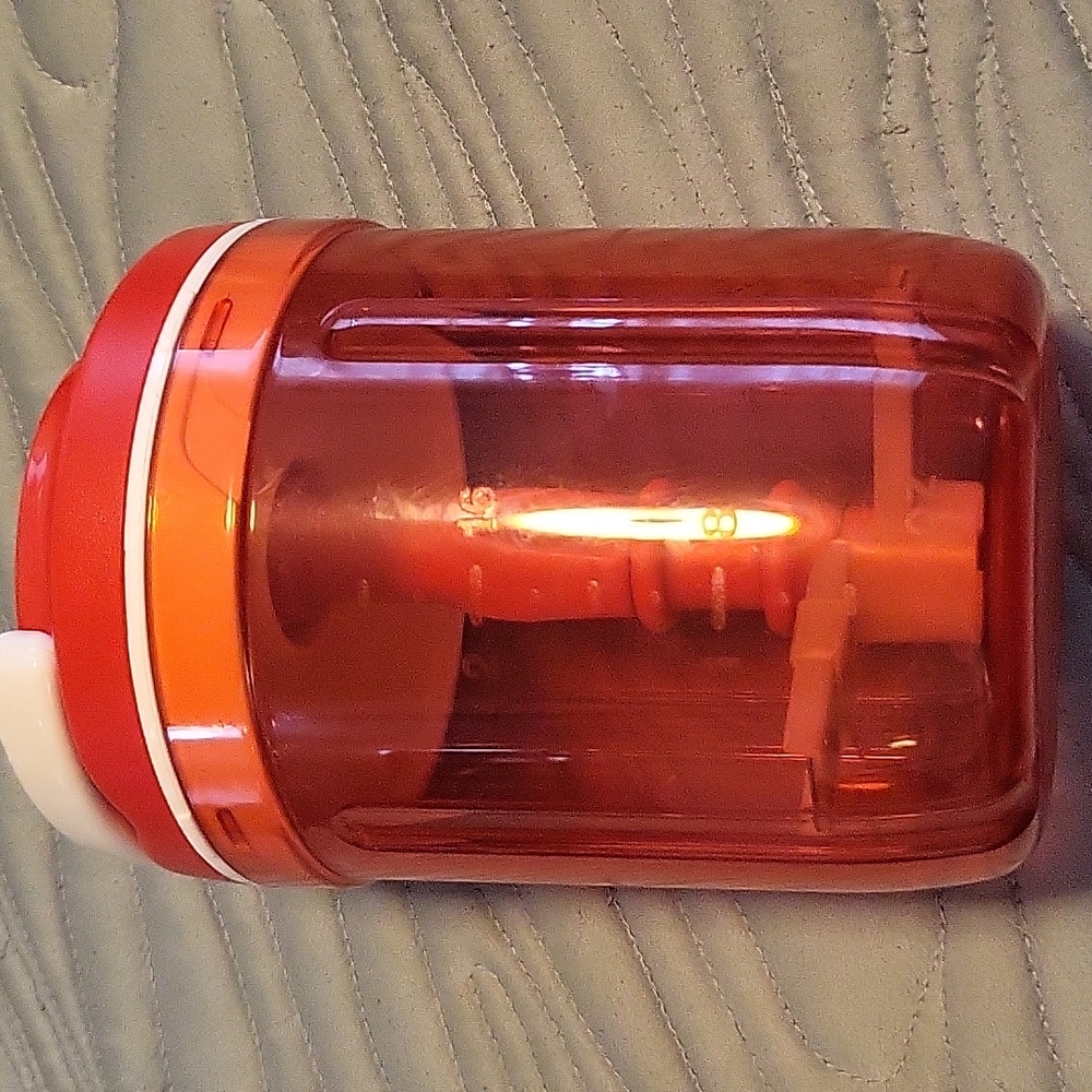 Tupperware  medium chopper